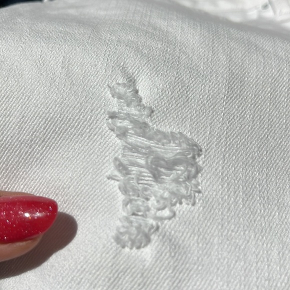 Special A NWT no flaws bright white denim with light ripping - Picture 11 of 12